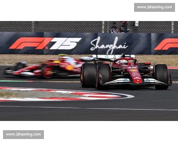 皮亚斯特里闪电起步领跑,勒克莱尔极速破 200kmh:2025 奥地利站速度盛宴