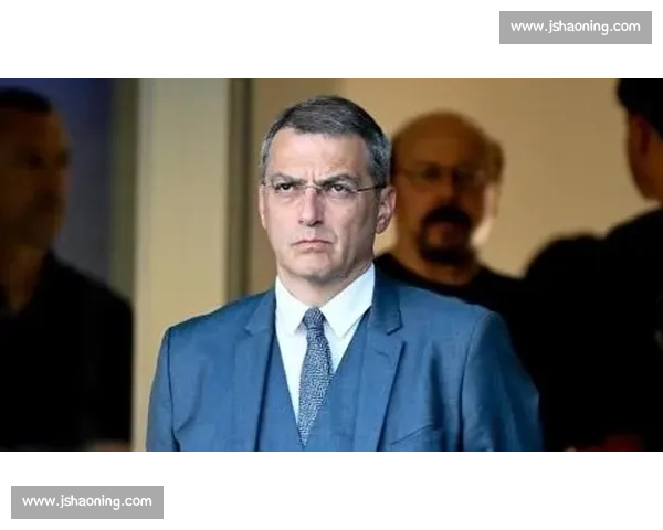 科莫利赴美逼宫 DV9 续约 世俱杯低迷成变数